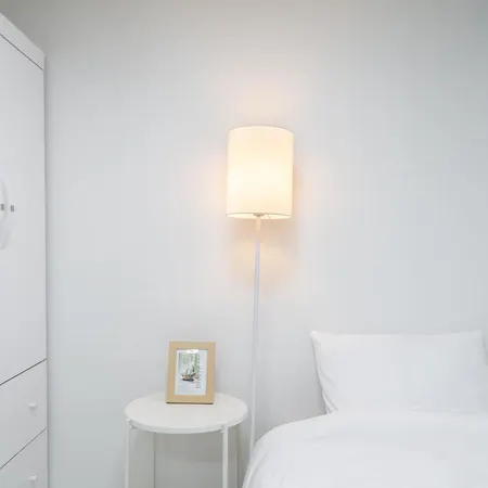 Hongdae Station 10-Minute Walk Yeonnam Stay